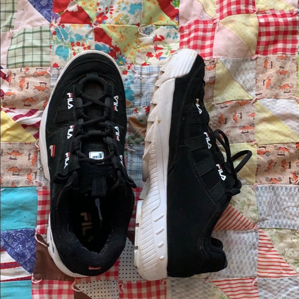 Black Filas - Picture 2 of 3